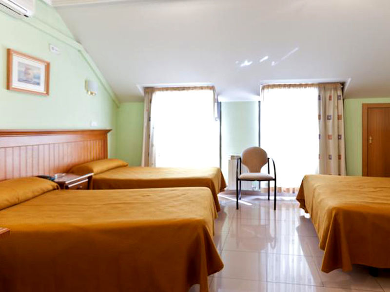  Hotel Victoria